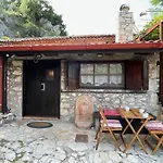 Holiday home Agoriani Art - Sweet Little Lilaia