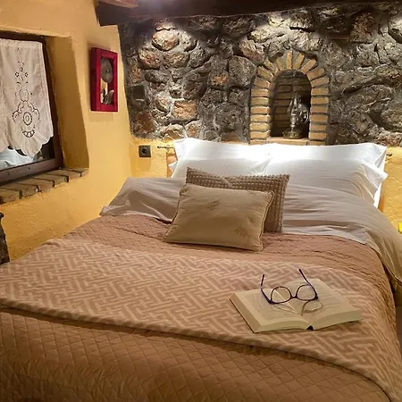 Agoriani Art - Sweet Little Lílaia