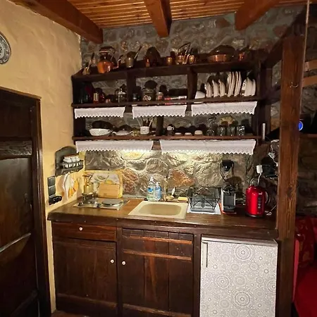 Ferienhaus Agoriani Art - Sweet Little Lílaia